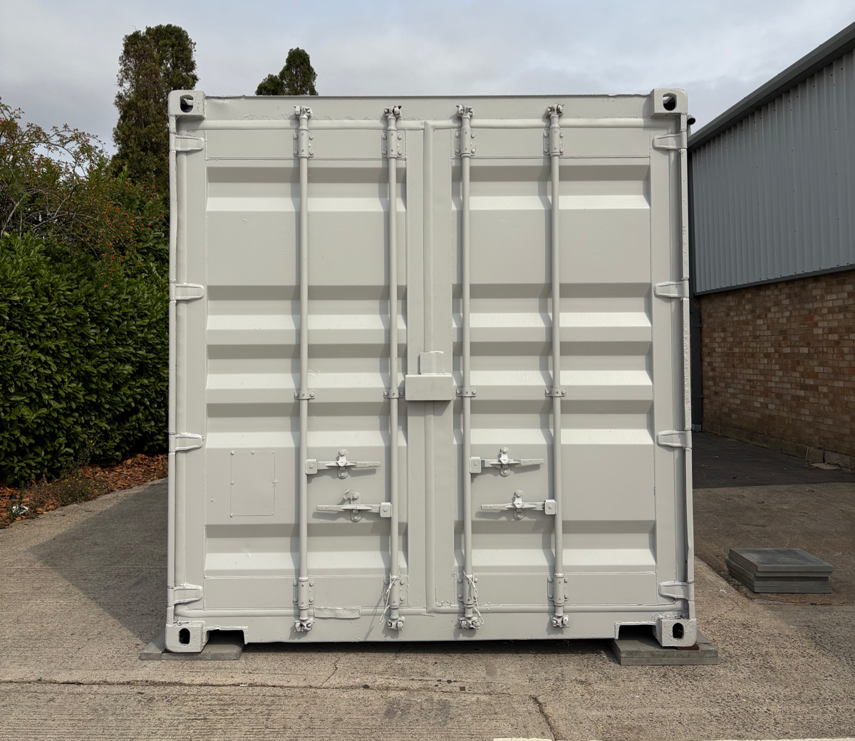 Storage Aspects - Book Aid International - Distribution Centre - External Storage